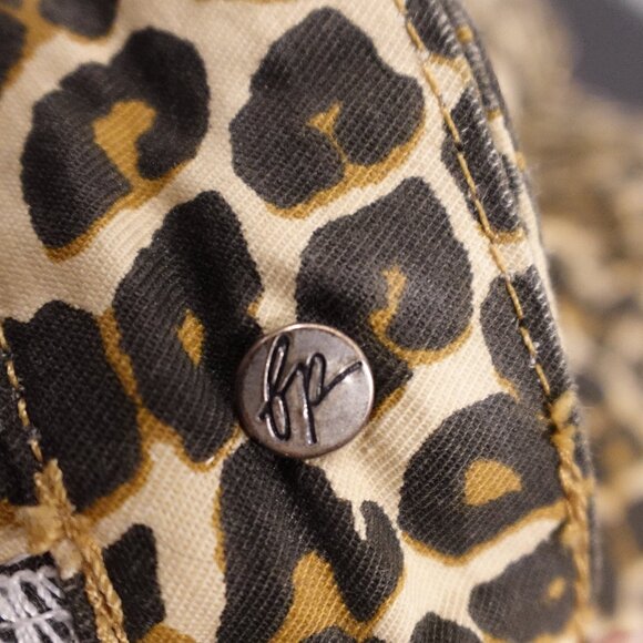 Free People pants high rise skinny crop women's 25 cheetah print - Picture 13 of 13